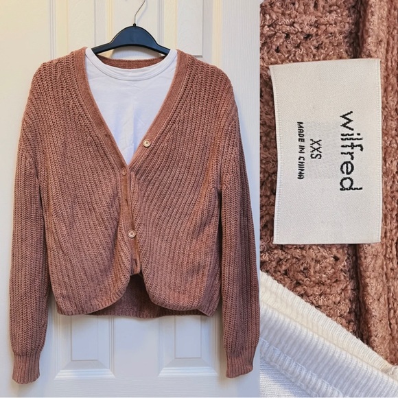 Aritzia - Wilfred pink cardigan - Picture 1 of 1